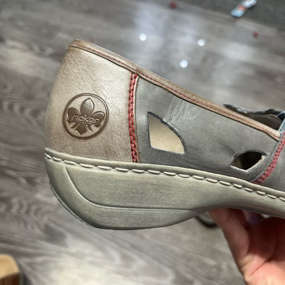 Rieker Anti-Stress Comfort Loafers, Size 9.5US women’s/ premium Gray Leather - Picture 5 of 6
